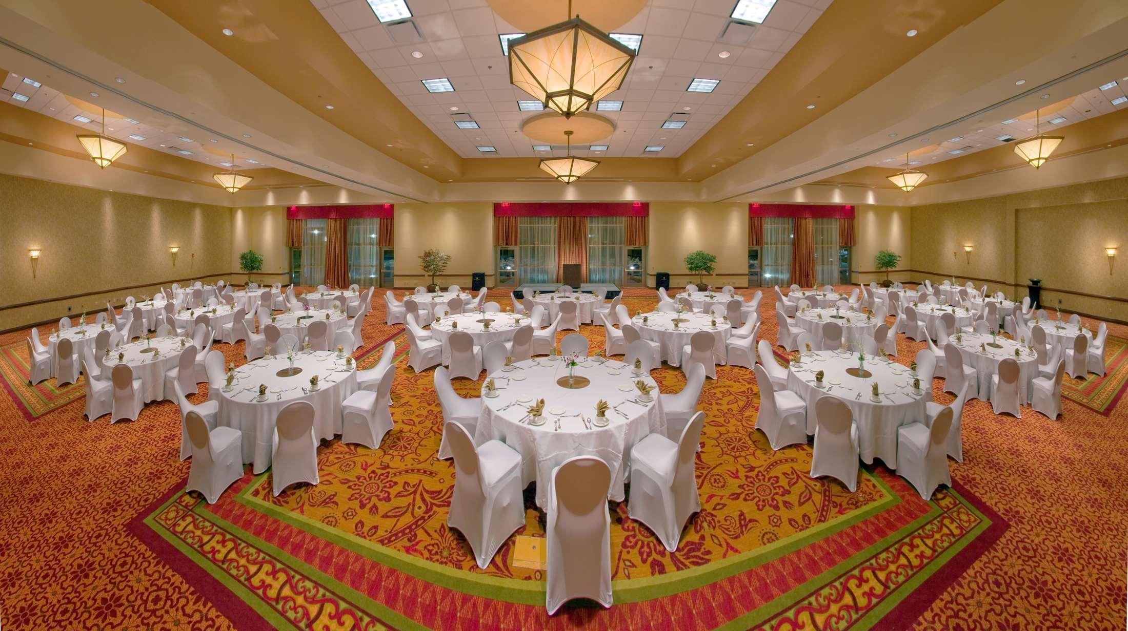 Embassy Suites By Hilton Norman Hotel & Conference Center Kültér fotó