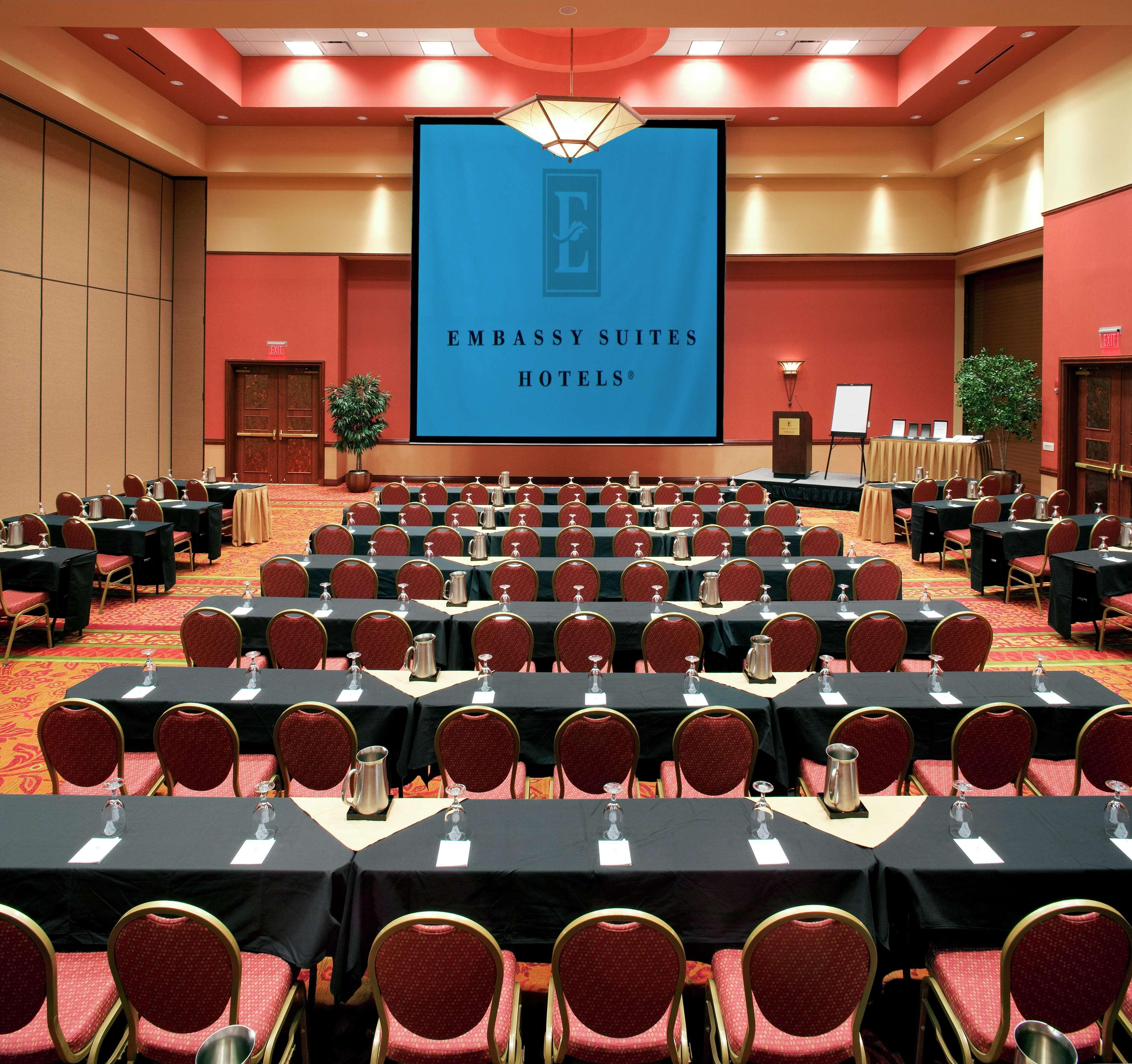 Embassy Suites By Hilton Norman Hotel & Conference Center Kültér fotó